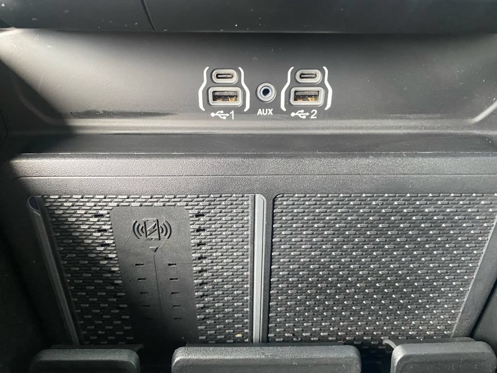 Used 2025 RAM 1500 Big Horn AWD/4WD image 21