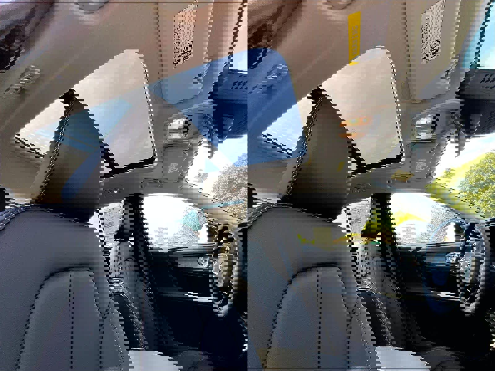 New 2026 Volvo XC40 B5 Core w/ Climate Package image 29