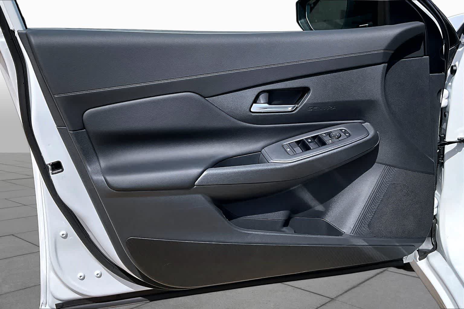 New 2026 Nissan Sentra SV FWD image 10