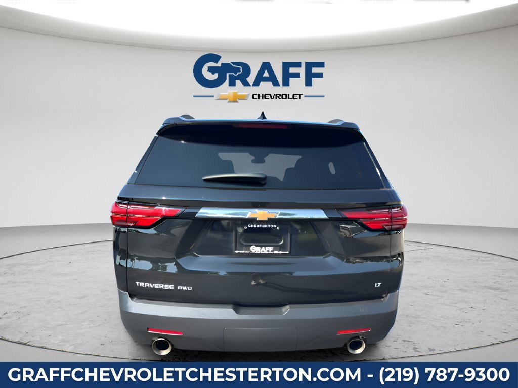 Used 2023 Chevrolet Traverse LT w/ Rear Camera Mirror Package AWD/4WD image 6