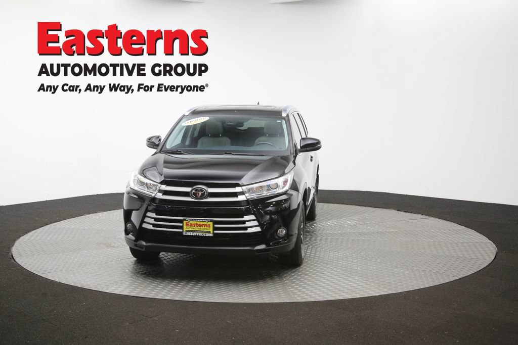 Used 2019 Toyota Highlander XLE AWD/4WD image 57