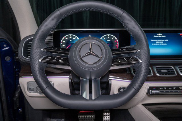 New 2026 Mercedes-Benz GLS 450 4MATIC image 23