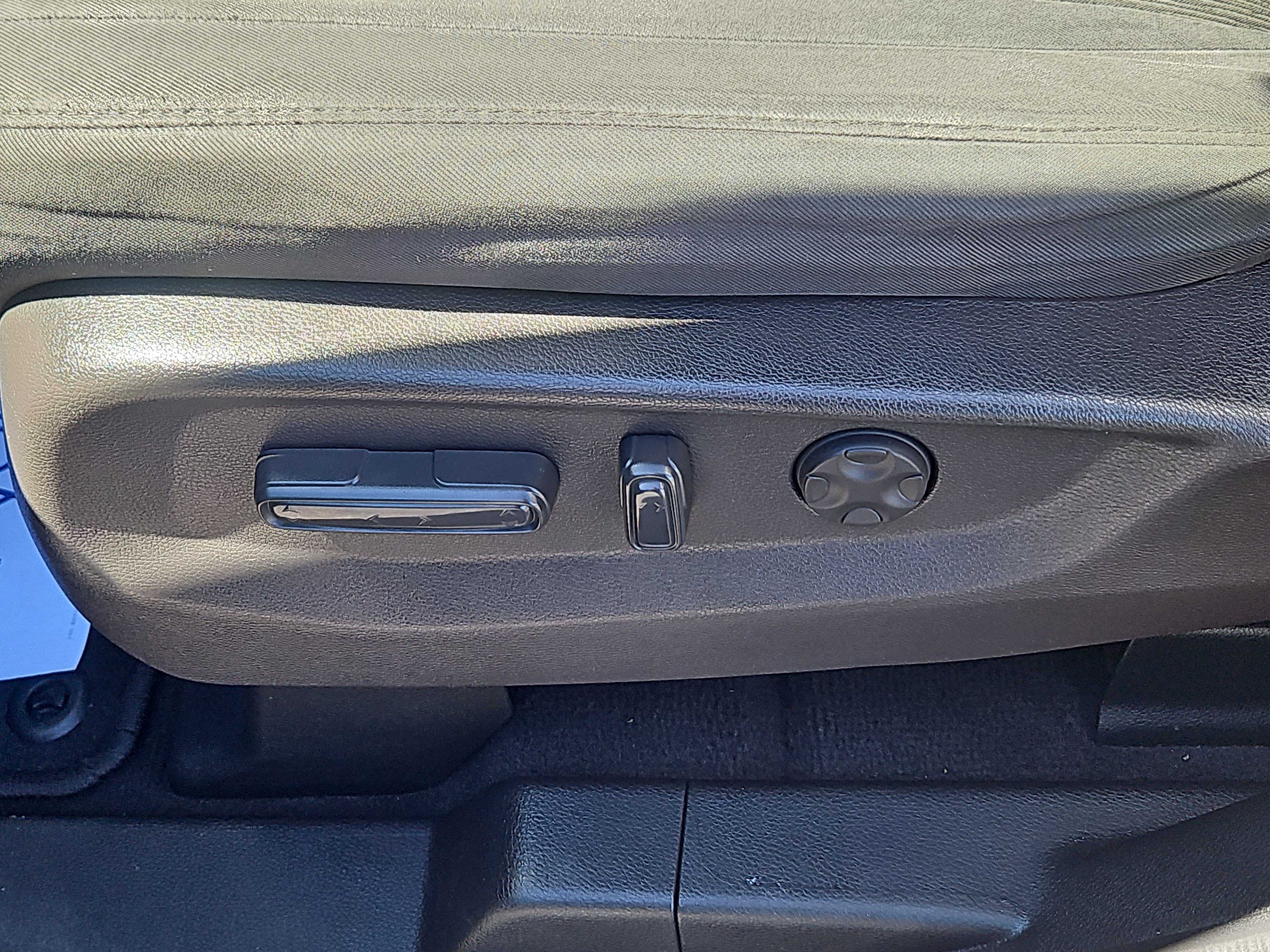 Used 2019 Honda Odyssey EX image 11