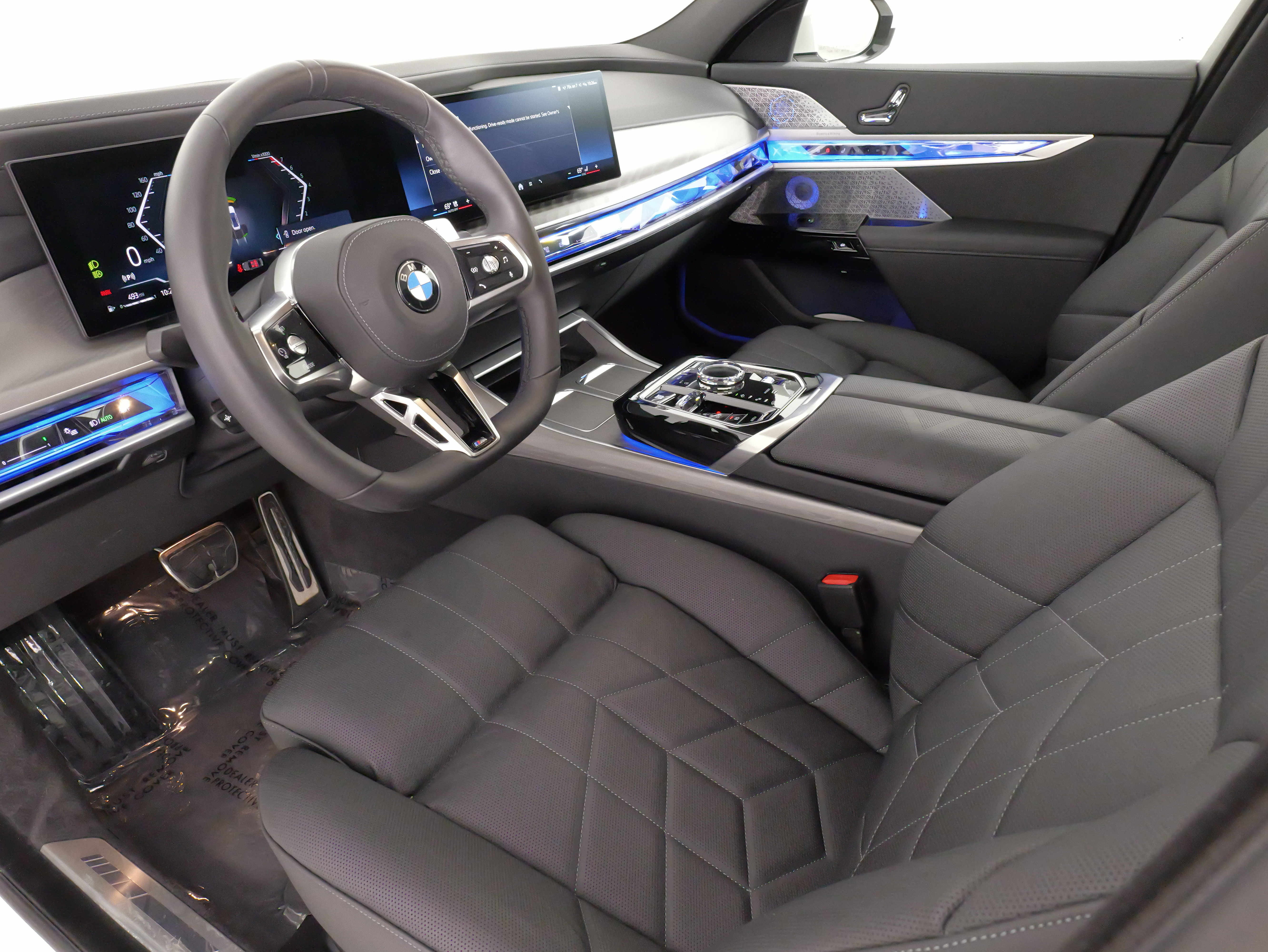 Used 2025 BMW 740i xDrive w/ Executive Package AWD/4WD image 33
