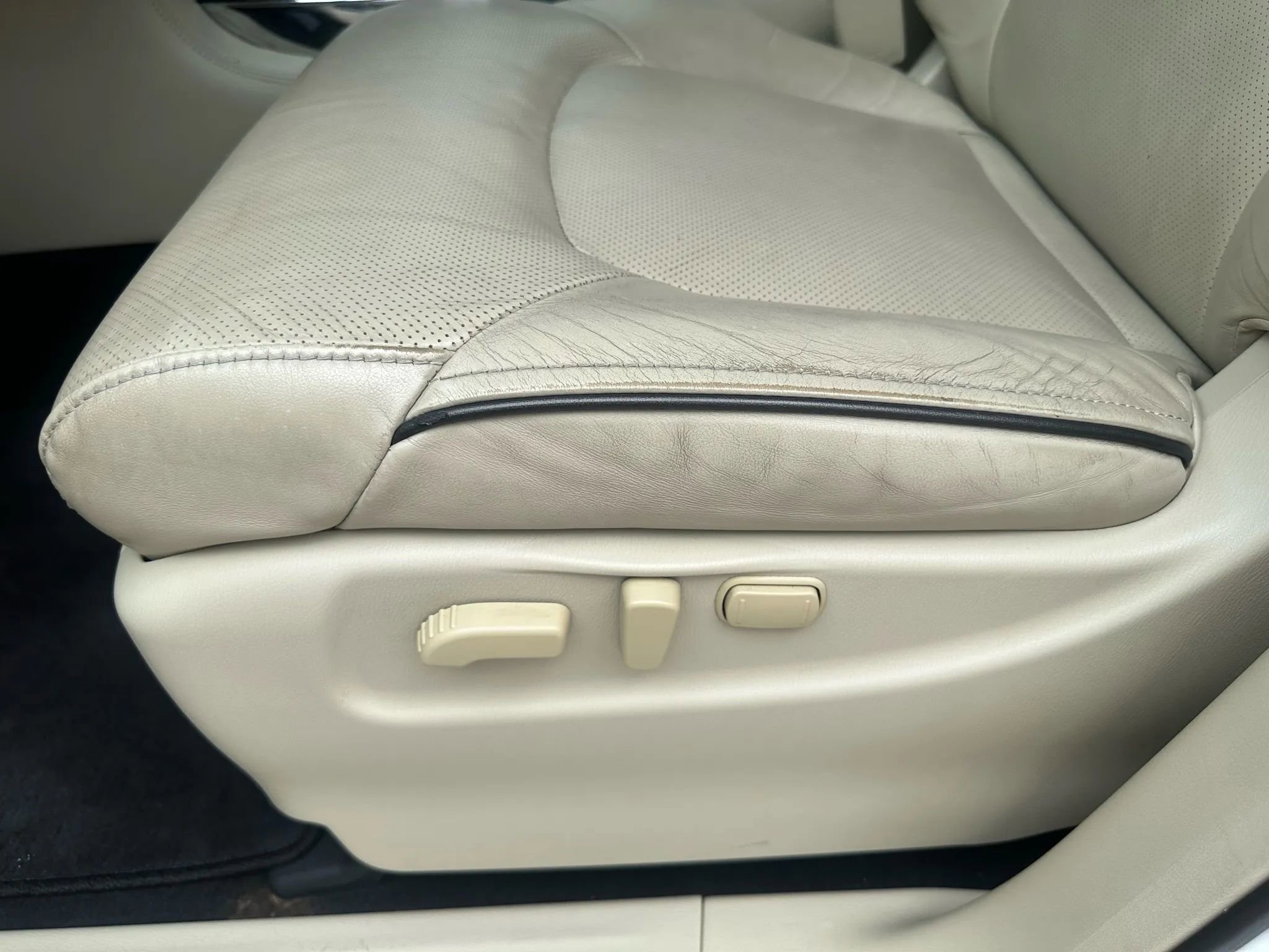 Used 2018 INFINITI QX80 2WD w/ Driver Assistance Package image 34