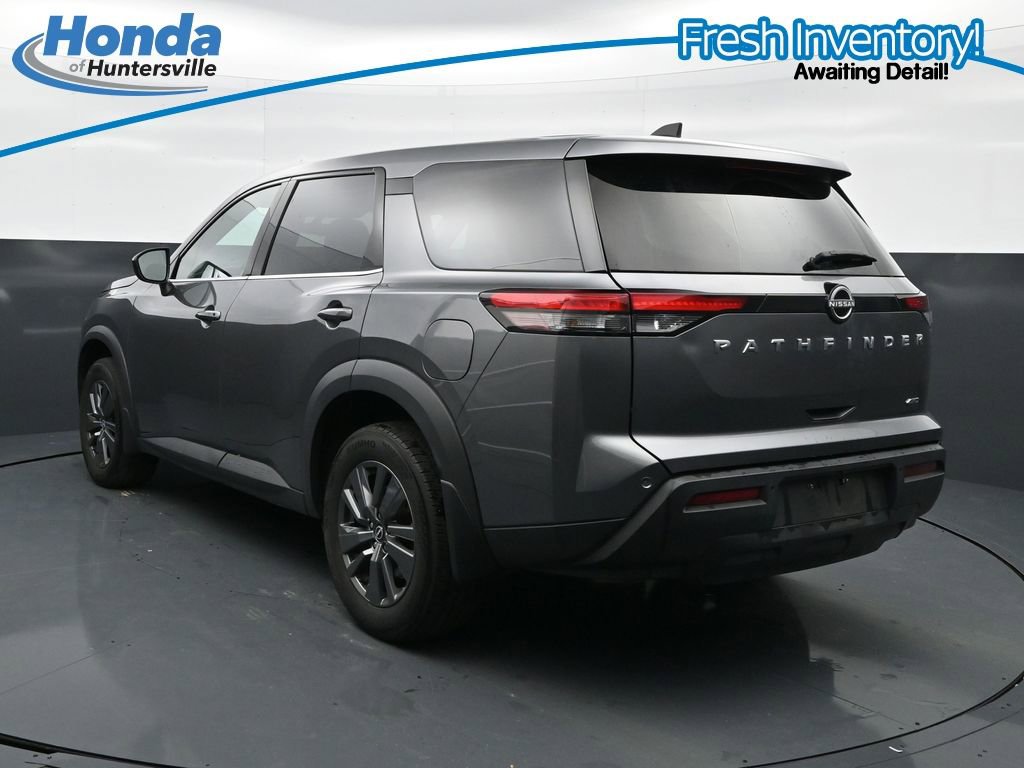 Used 2024 Nissan Pathfinder S AWD/4WD image 7