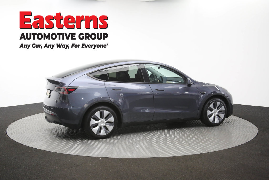 Used 2023 Tesla Model Y Long Range AWD/4WD image 39