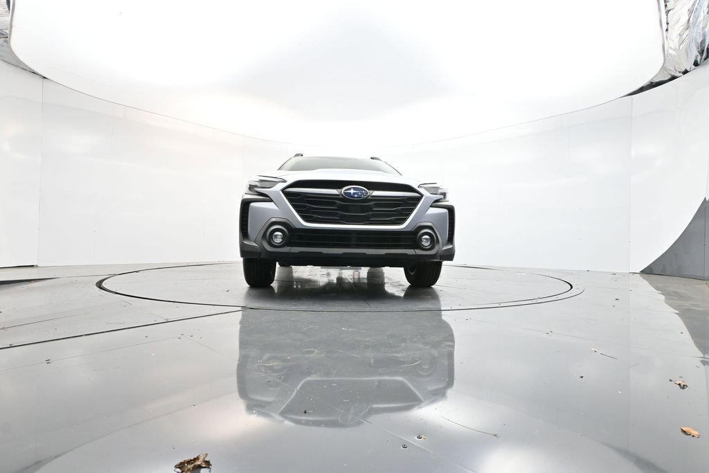 Used 2024 Subaru Outback Premium image 30