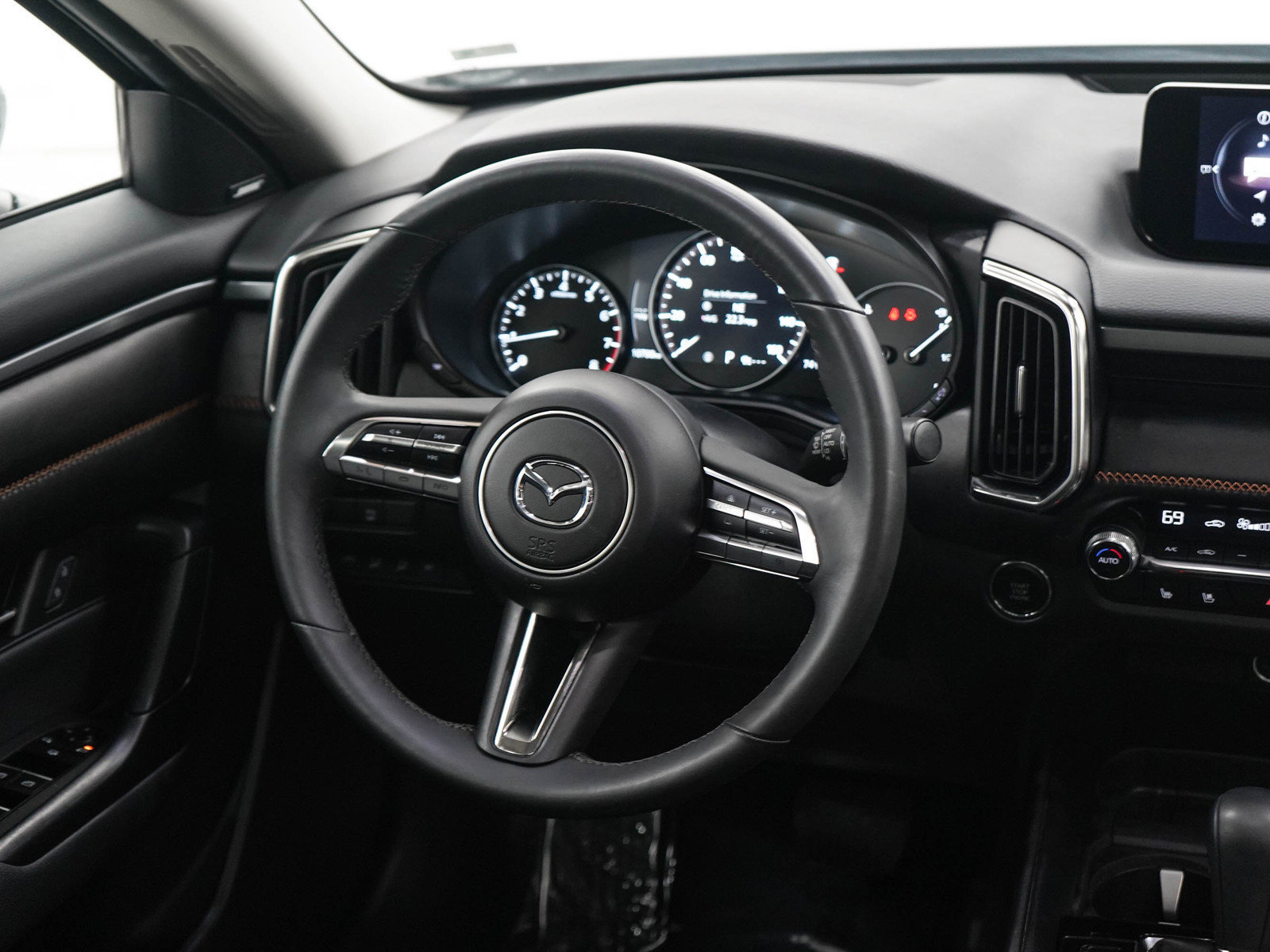 Used 2024 MAZDA CX-50 AWD 2.5 S w/ Premium Plus Pkg image 14