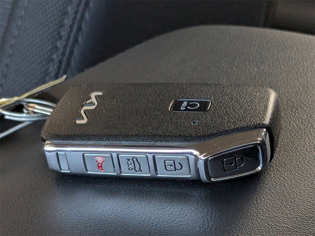 Used 2023 Kia K5 LXS image 30