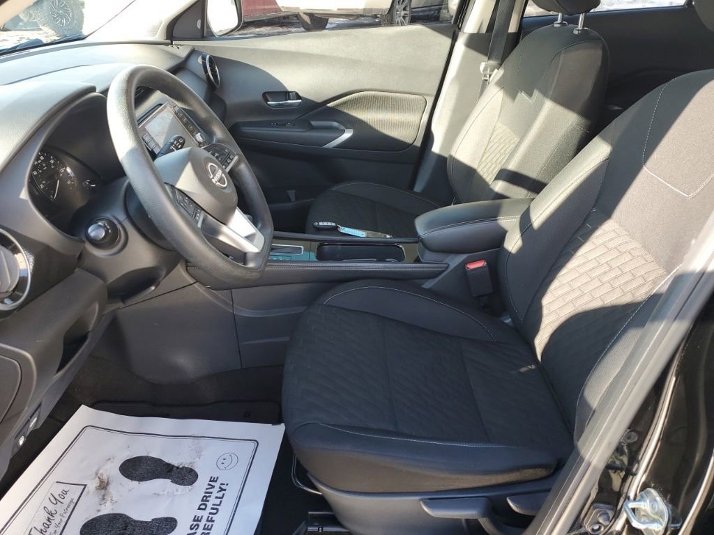 Used 2022 Nissan Kicks SV image 25