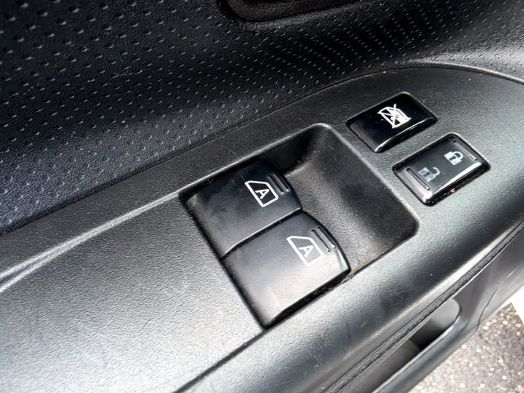 Used 2019 Nissan NV200 SV FWD image 14