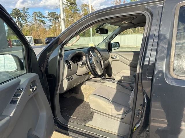 Used 2014 Nissan Frontier SV w/ SV Value Truck Package image 21