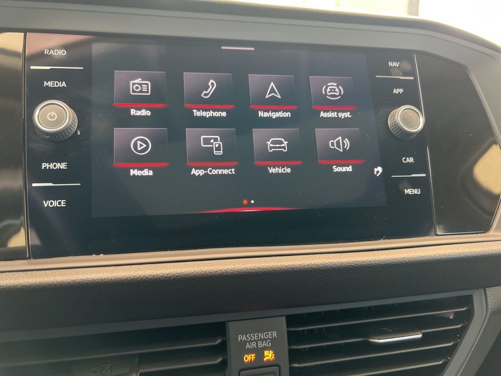 Certified 2024 Volkswagen Jetta SEL FWD image 29