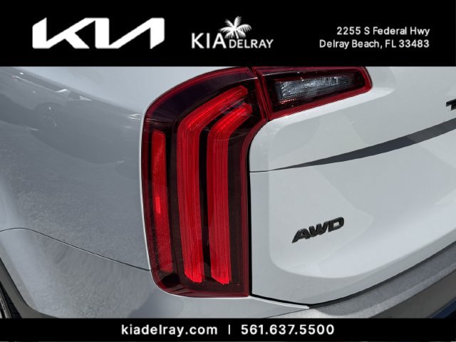Certified 2022 Kia Telluride SX w/ SX Prestige Package AWD/4WD image 7