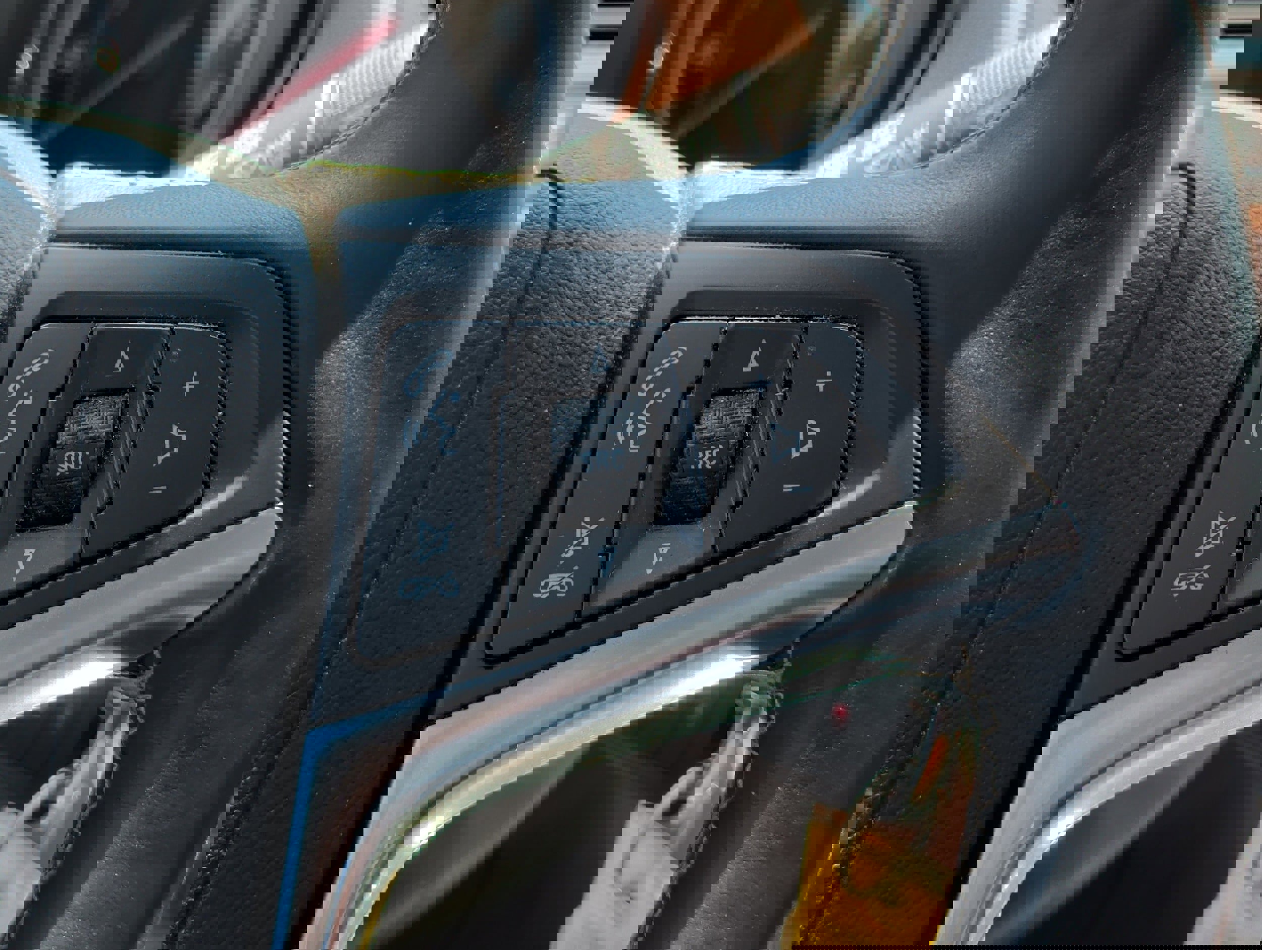 Used 2016 Buick Encore Premium w/ Experience Buick Package FWD image 32