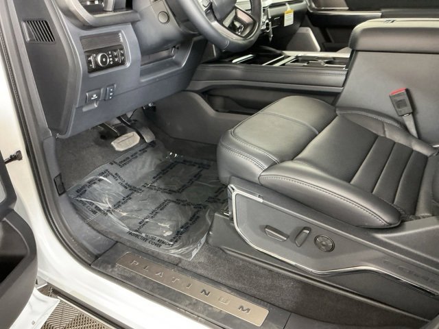 New 2026 Ford F350 Platinum image 18