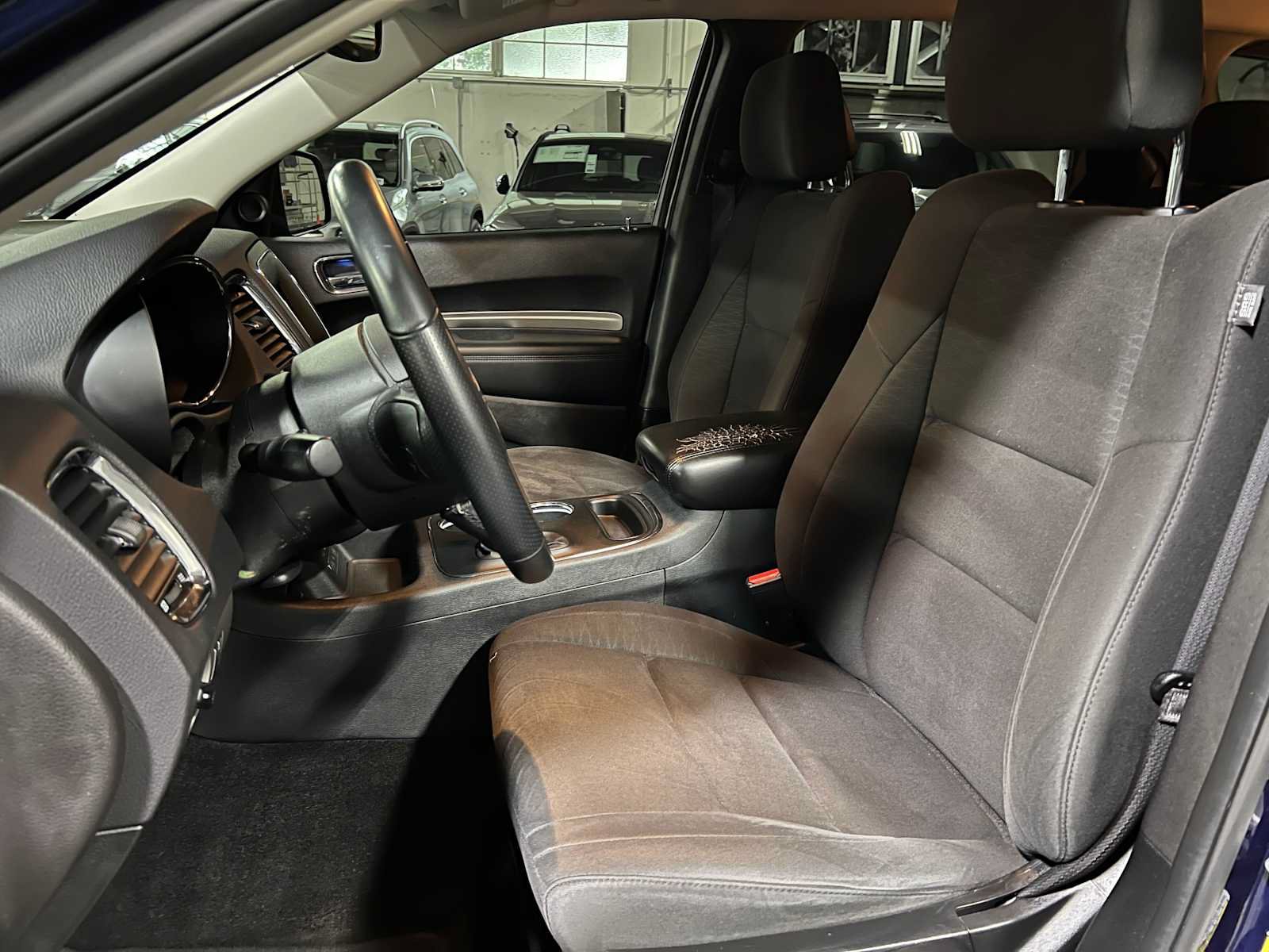 Used 2018 Dodge Durango SXT w/ 3rd Row Seating Group AWD/4WD image 21