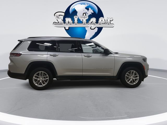 Used 2023 Jeep Grand Cherokee L Laredo image 9