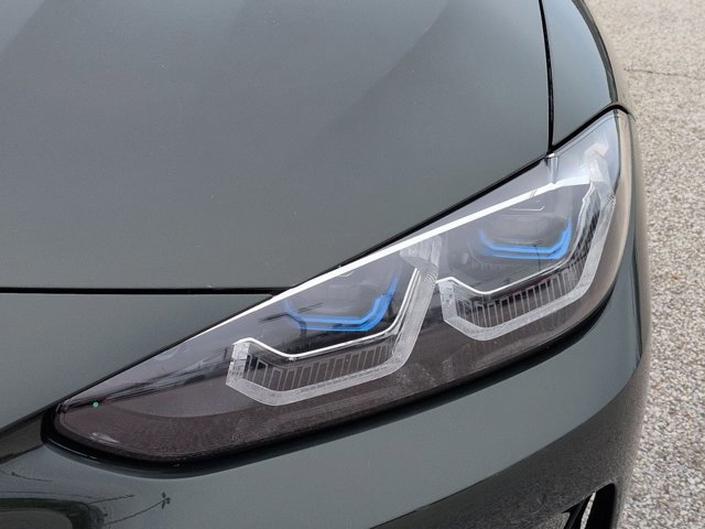 Used 2021 BMW 430i Convertible w/ Executive Package image 11