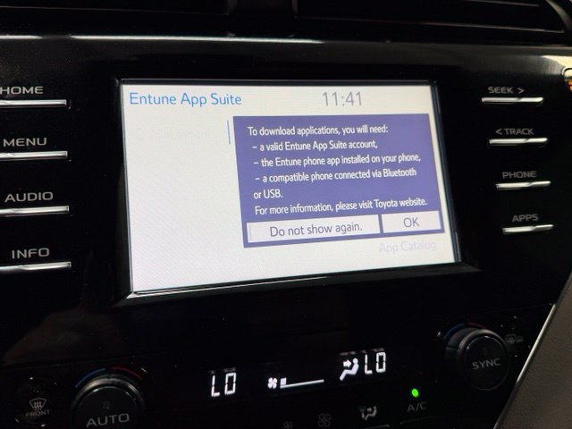 Used 2018 Toyota Camry XLE FWD image 19