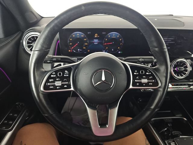 Used 2023 Mercedes-Benz GLB 250 image 11