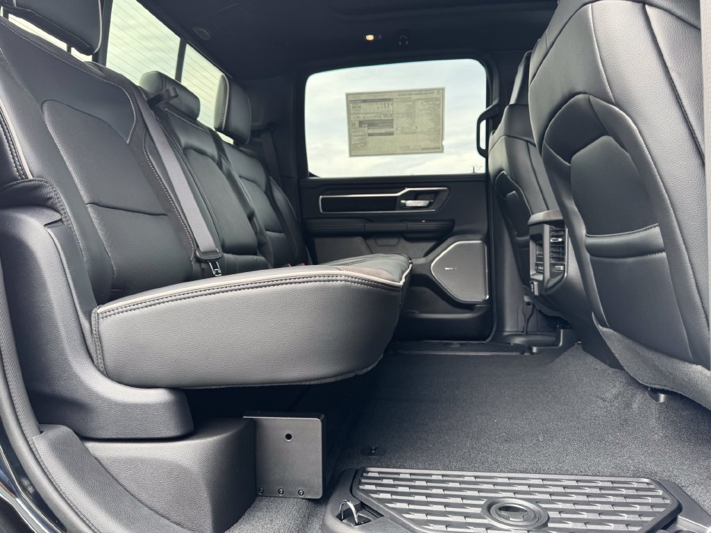 New 2027 RAM 1500 Laramie AWD/4WD image 13