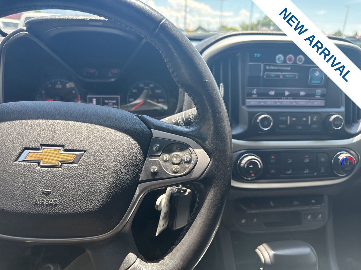 Used 2015 Chevrolet Colorado LT w/ Luxury Package AWD/4WD image 22