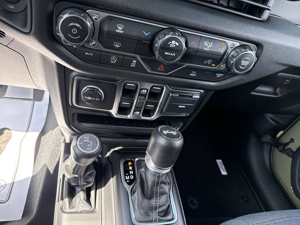 New 2026 Jeep Wrangler Unlimited Sport AWD/4WD image 20