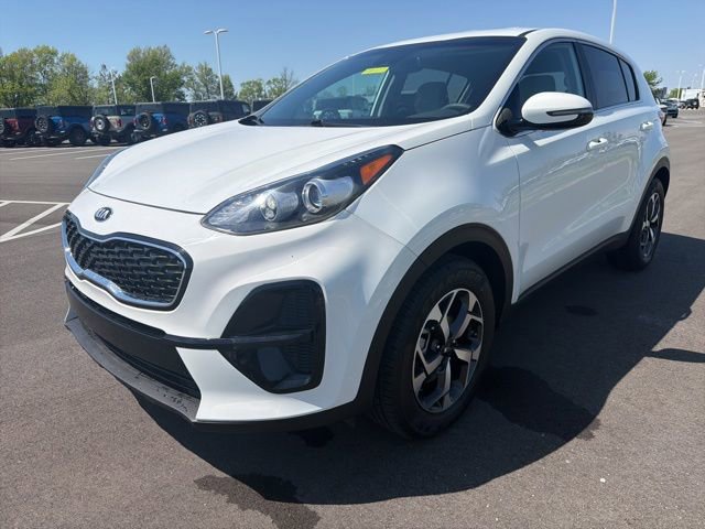 Used 2021 Kia Sportage LX w/ LX Fwd Popular Package image 2