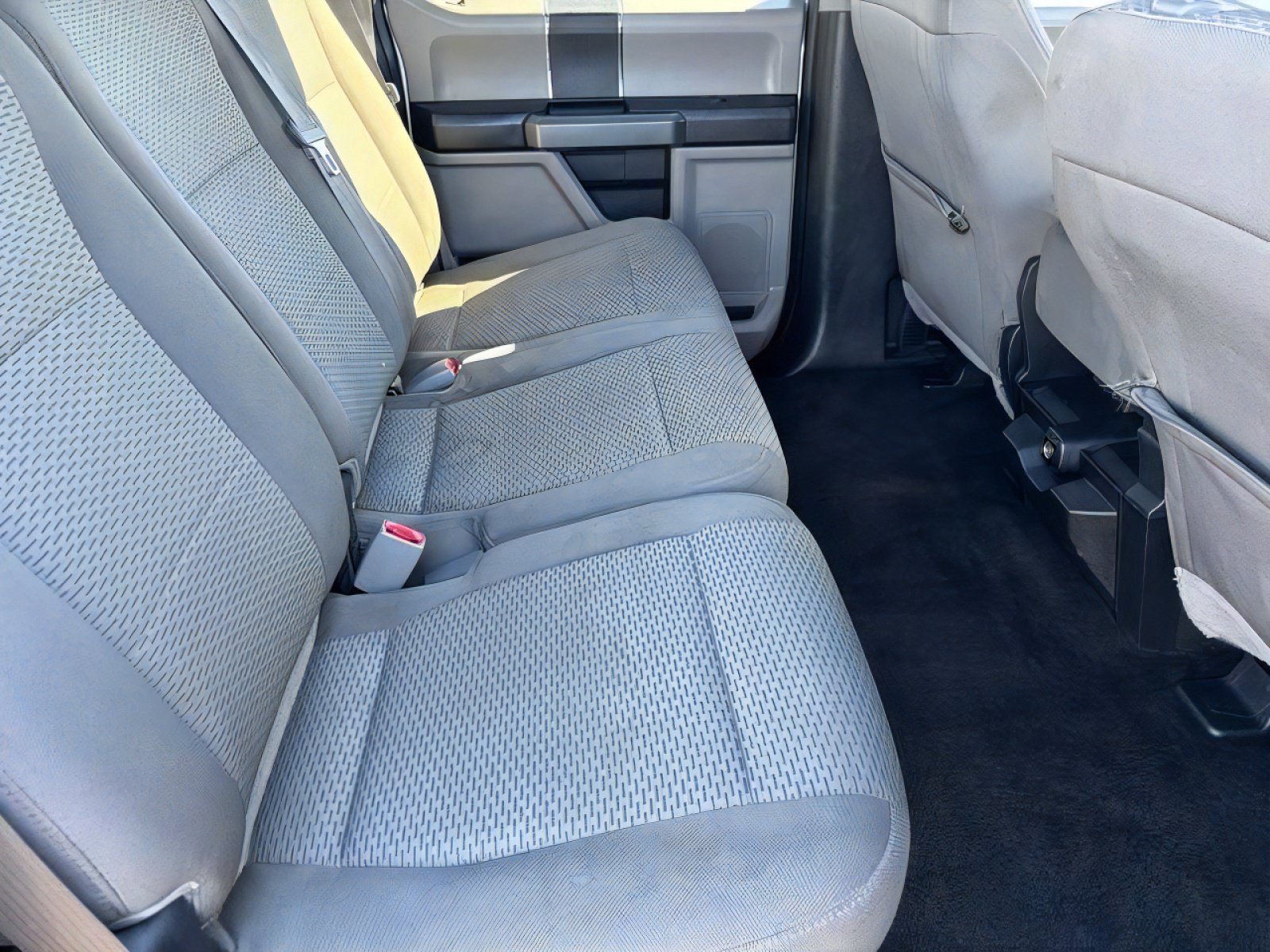 Used 2017 Ford F150 XLT AWD/4WD image 30