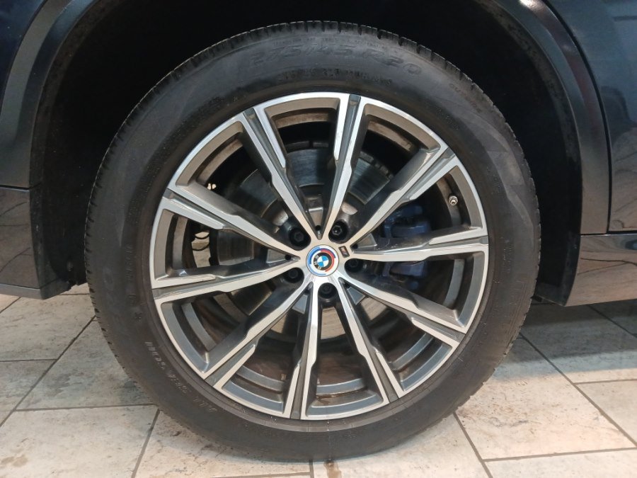 Used 2023 BMW X5 M50i w/ Executive Package AWD/4WD image 12