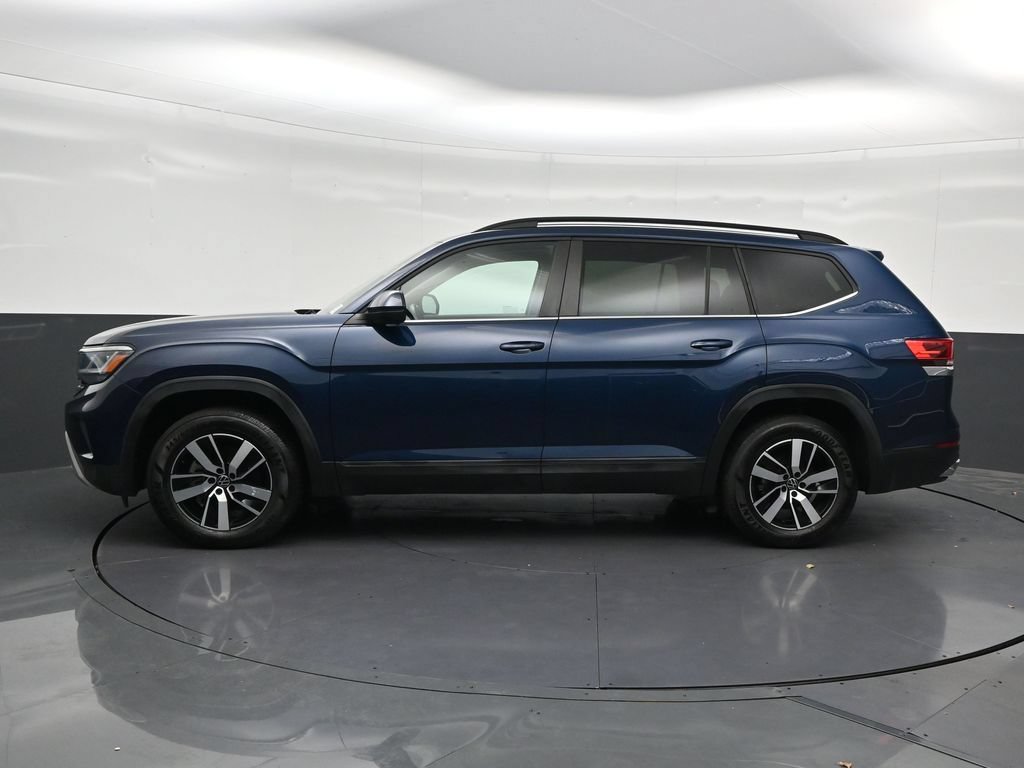 Used 2022 Volkswagen Atlas SE FWD image 2