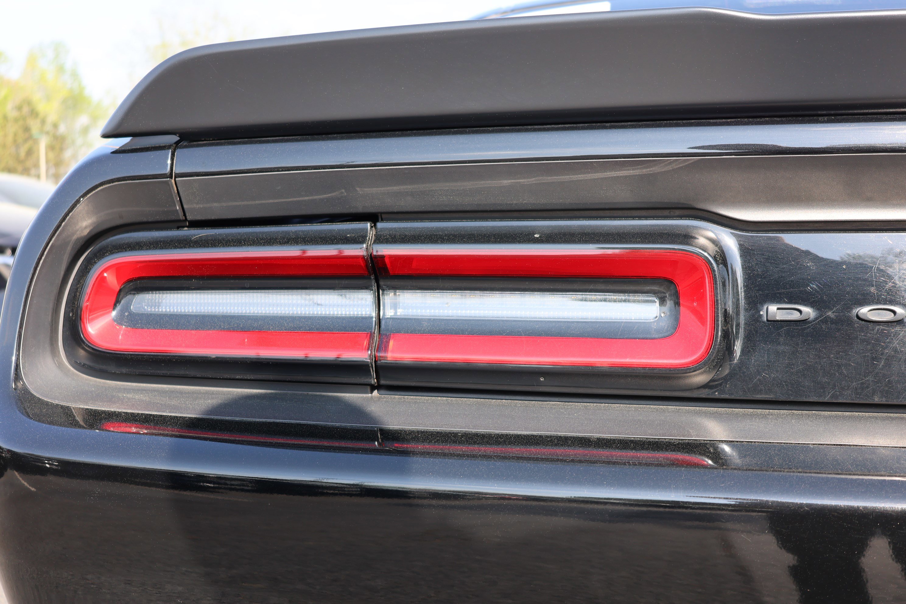 Used 2022 Dodge Challenger R/T w/ Blacktop Package RWD image 32