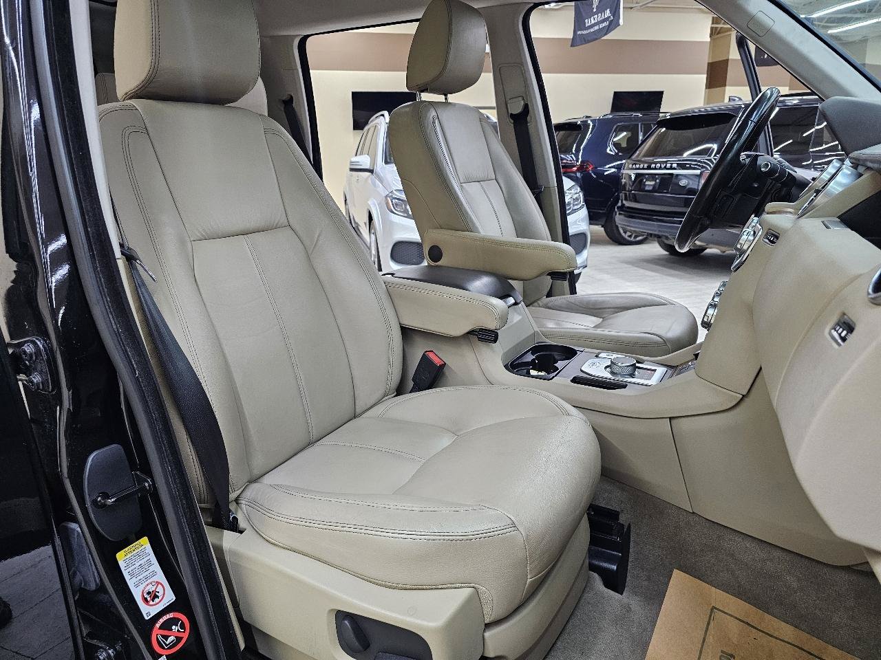 Used 2016 Land Rover LR4 HSE LUX AWD/4WD image 20