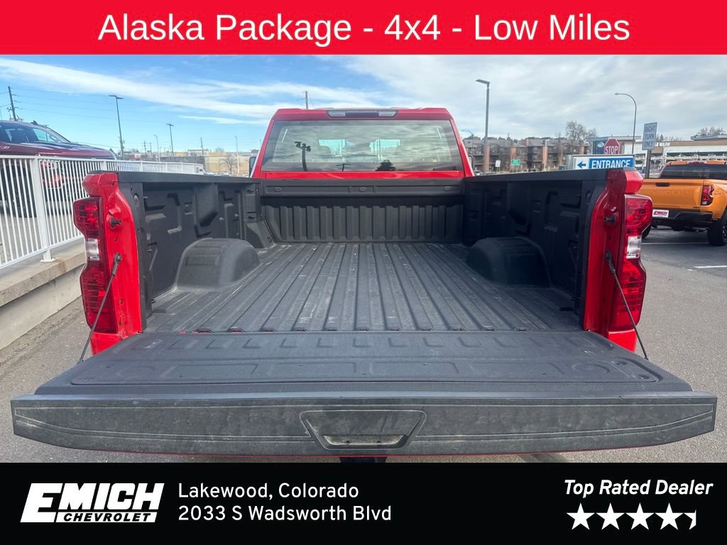 Used 2024 Chevrolet Silverado 3500 W/T image 22