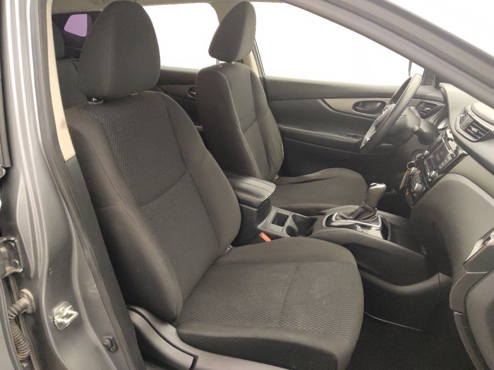 Used 2019 Nissan Rogue Sport S FWD image 21