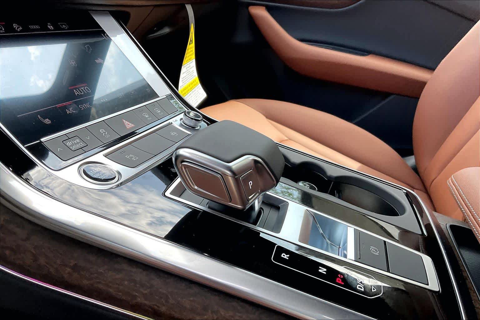 New 2026 Audi Q7 2.0T Premium AWD/4WD image 7