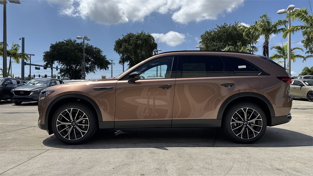 New 2025 MAZDA CX-70 Plug-In Hybrid w/ Premium Plus image 28