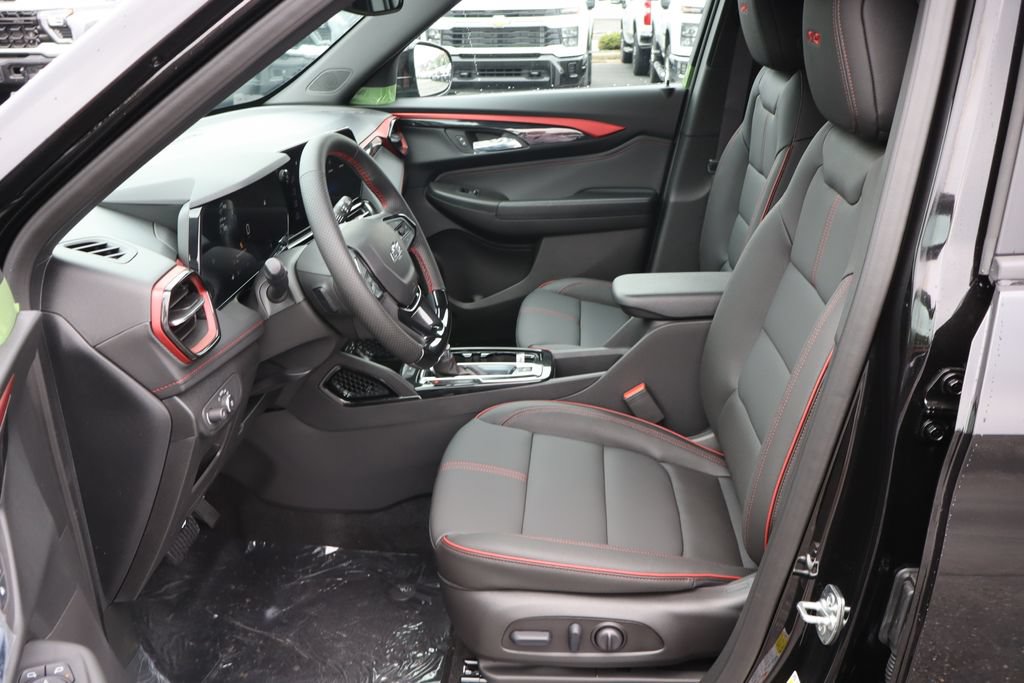 New 2026 Chevrolet TrailBlazer RS w/ Convenience Package FWD image 5