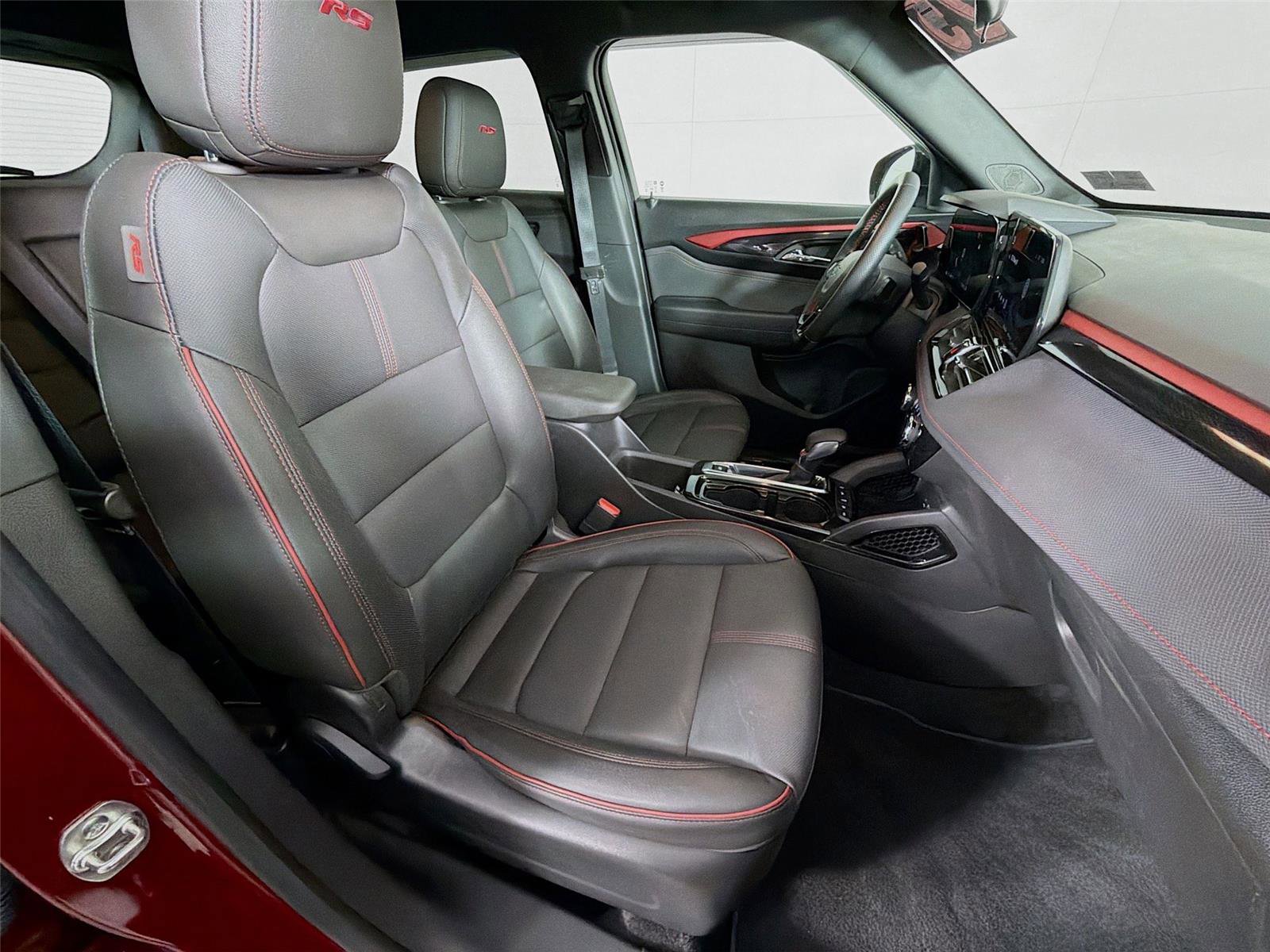 Used 2025 Chevrolet TrailBlazer RS w/ Driver Confidence Package AWD/4WD image 26