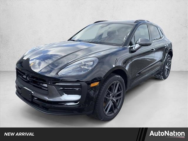 Used 2026 Porsche Macan Turbo image 1