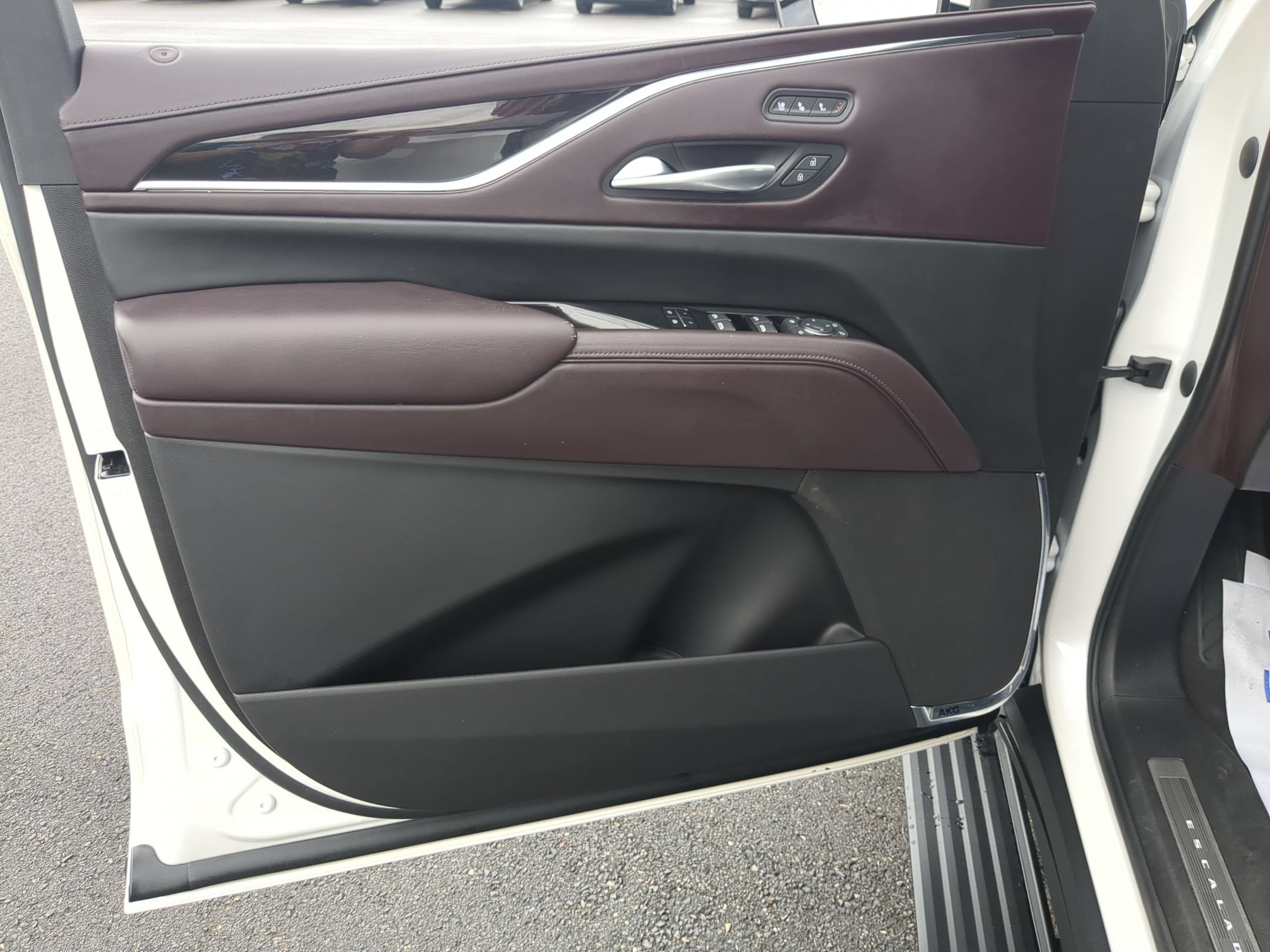 Certified 2023 Cadillac Escalade Sport Platinum AWD/4WD image 21