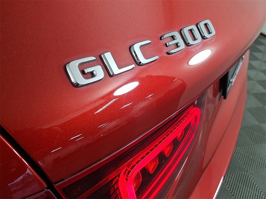 Used 2022 Mercedes-Benz GLC 300 4MATIC image 30