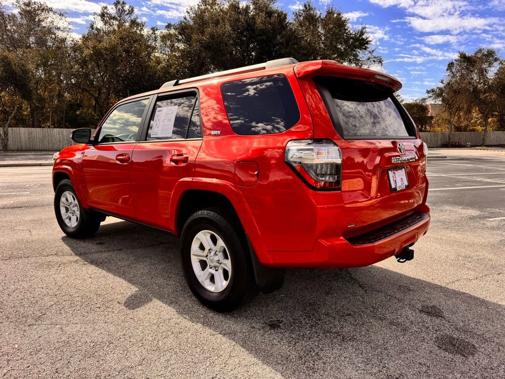 Used 2023 Toyota 4Runner SR5 Premium w/ Moonroof Package RWD image 6