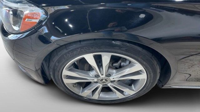 Used 2018 Mercedes-Benz C 300 Sedan image 23