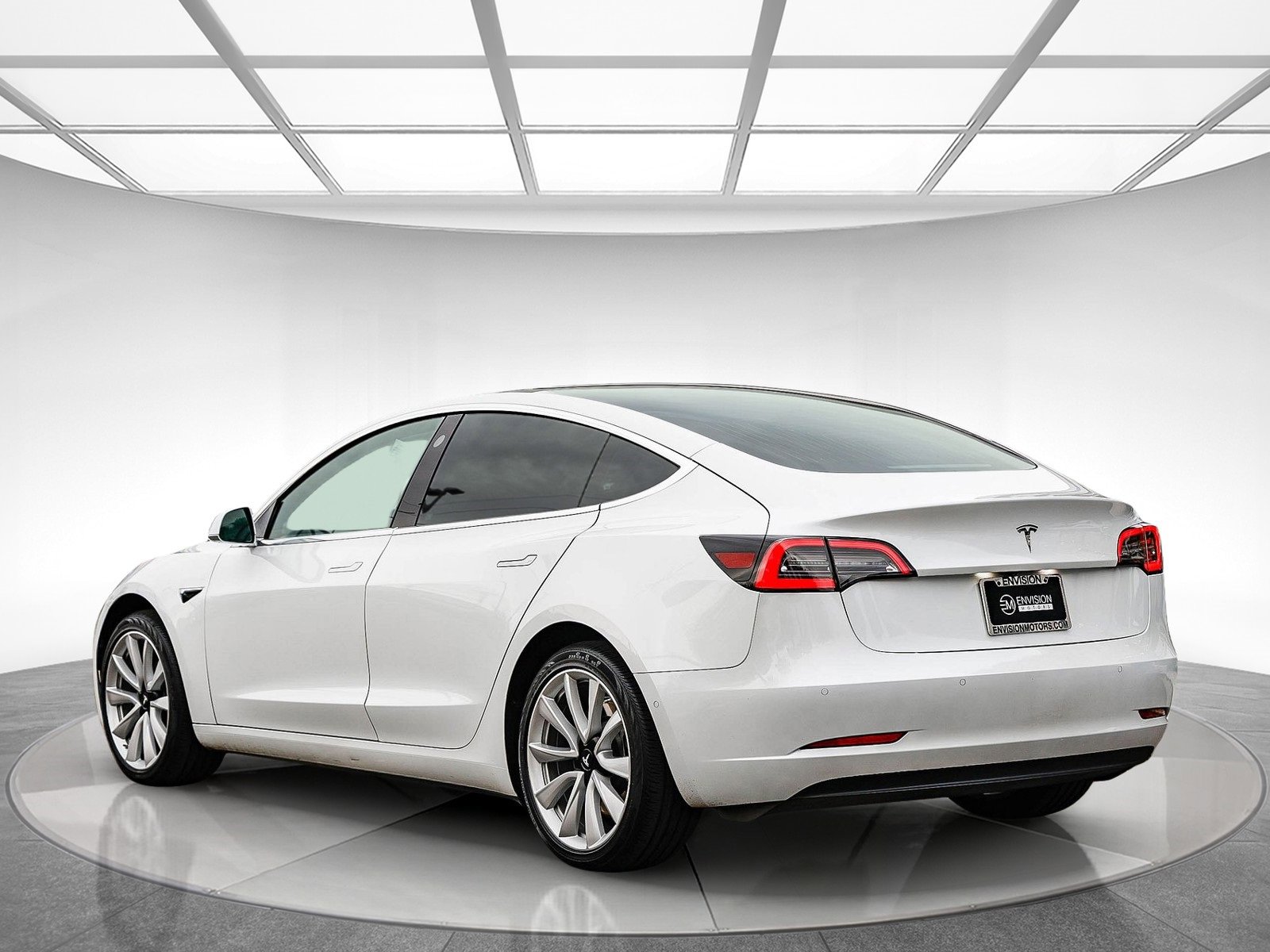 Used 2020 Tesla Model 3 image 2