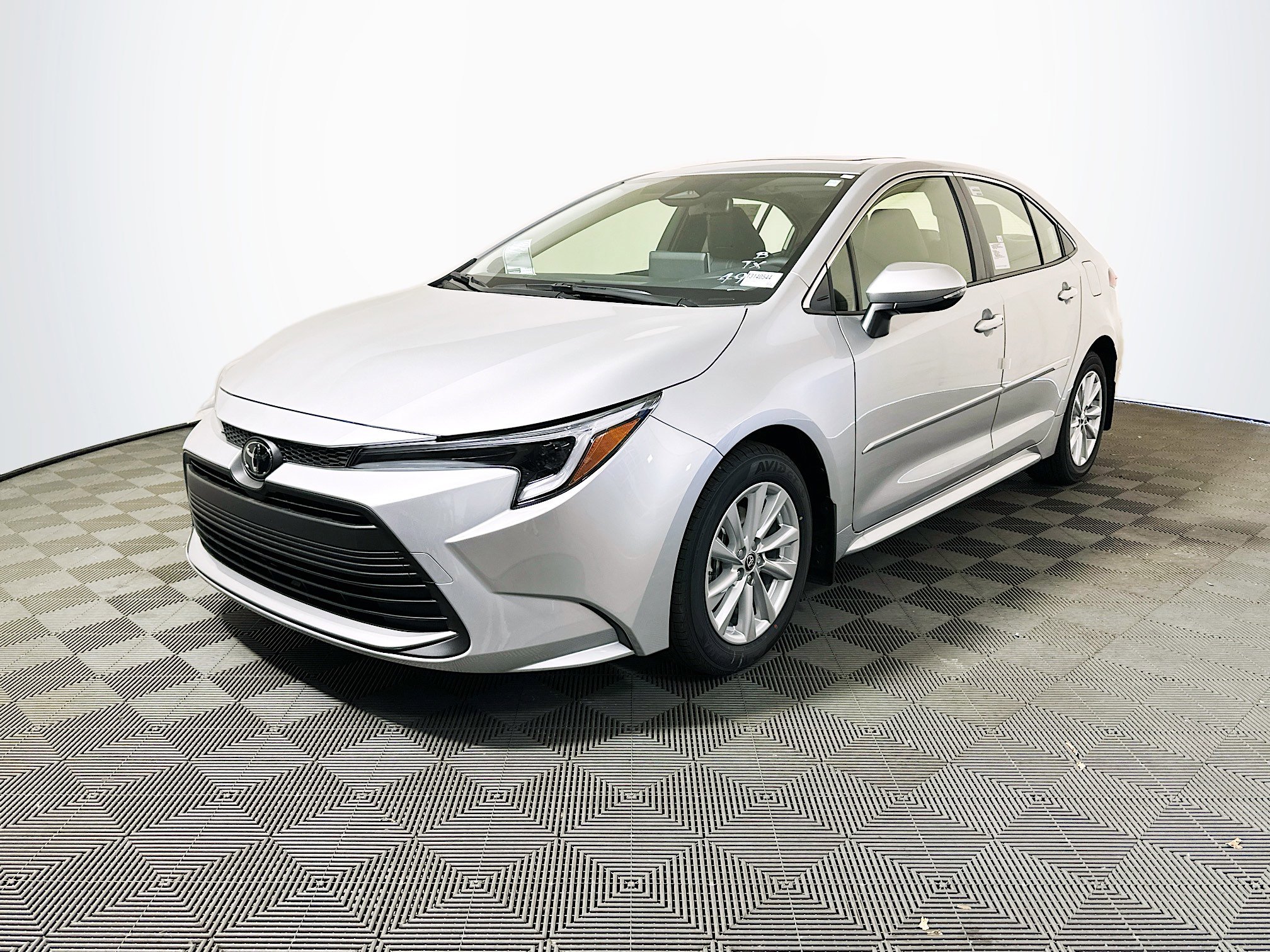 New 2026 Toyota Corolla XLE FWD image 4