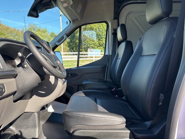 New 2026 Ford Transit 250 148 Medium Roof Extended AWD image 4