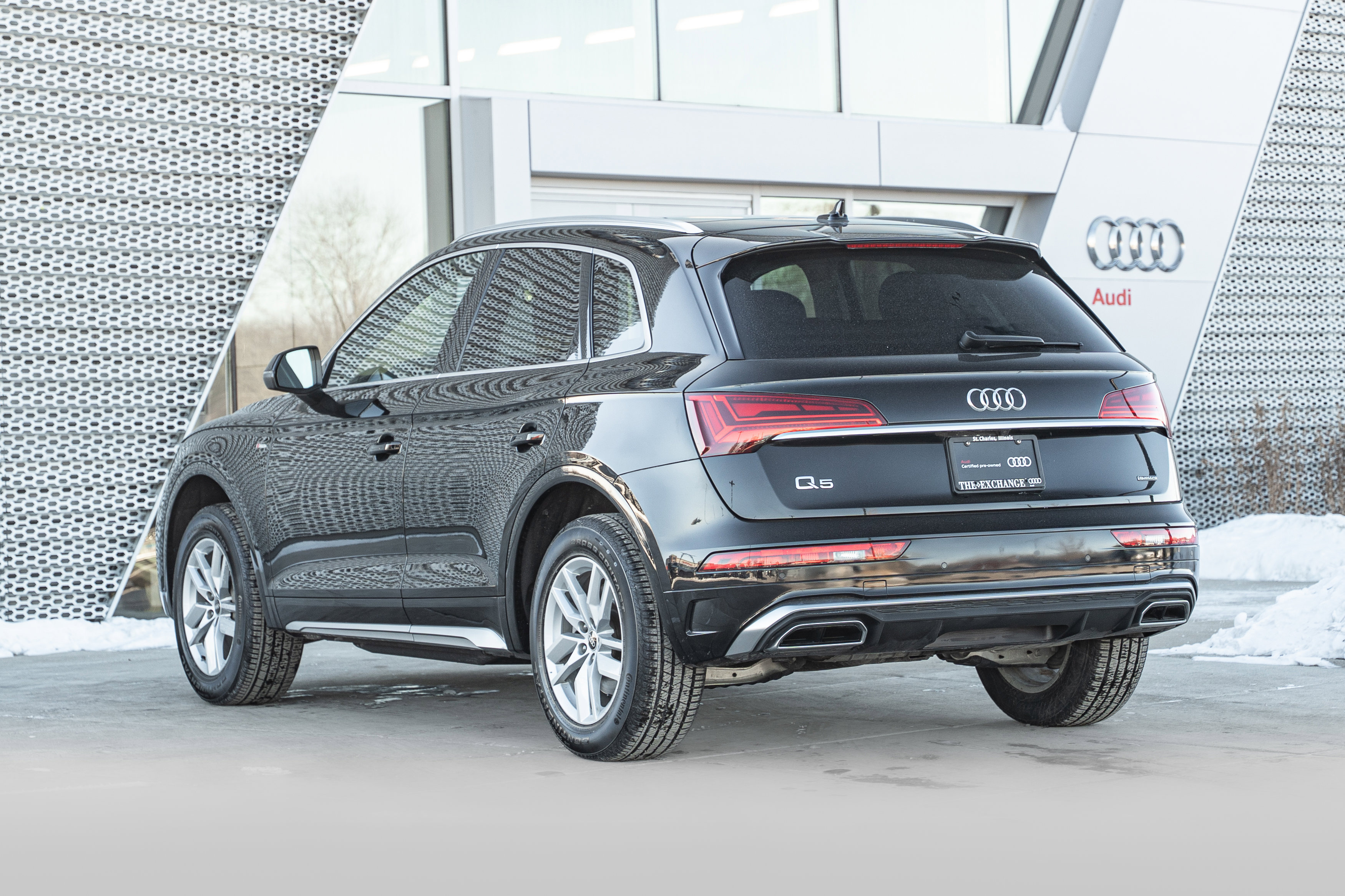 Certified 2023 Audi Q5 2.0T Premium w/ Convenience Package image 4